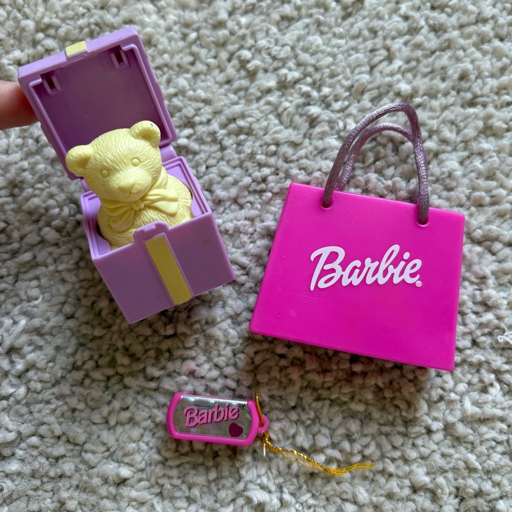 Vintage Barbie Accessories